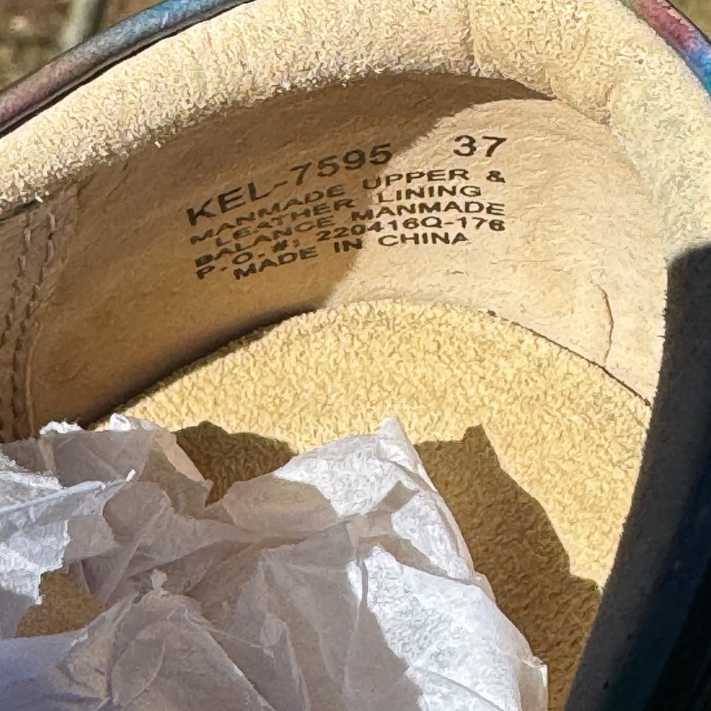 Alegria Clogs - image 2